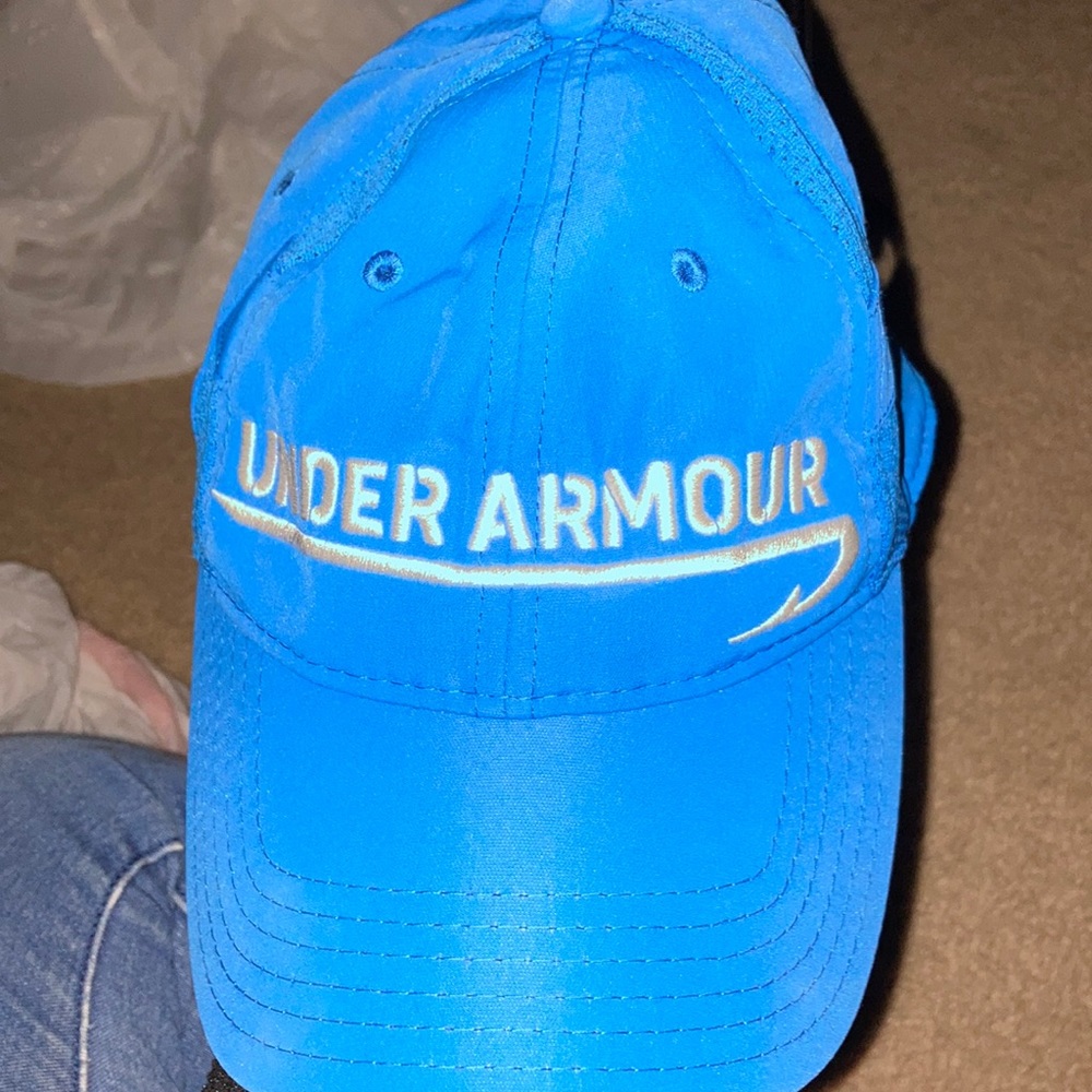 Under armor hat
